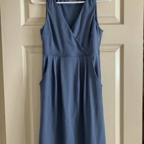 NWOT Eddie Bauer Aster Crossover Dress with Pockets - Bluebird XS - Picture 2 of 5